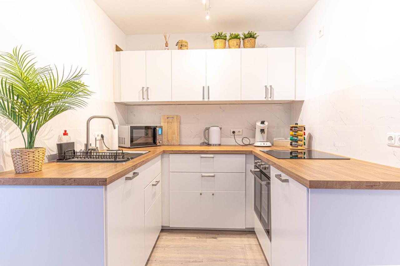 Apartment Leverkusen Bagian luar foto